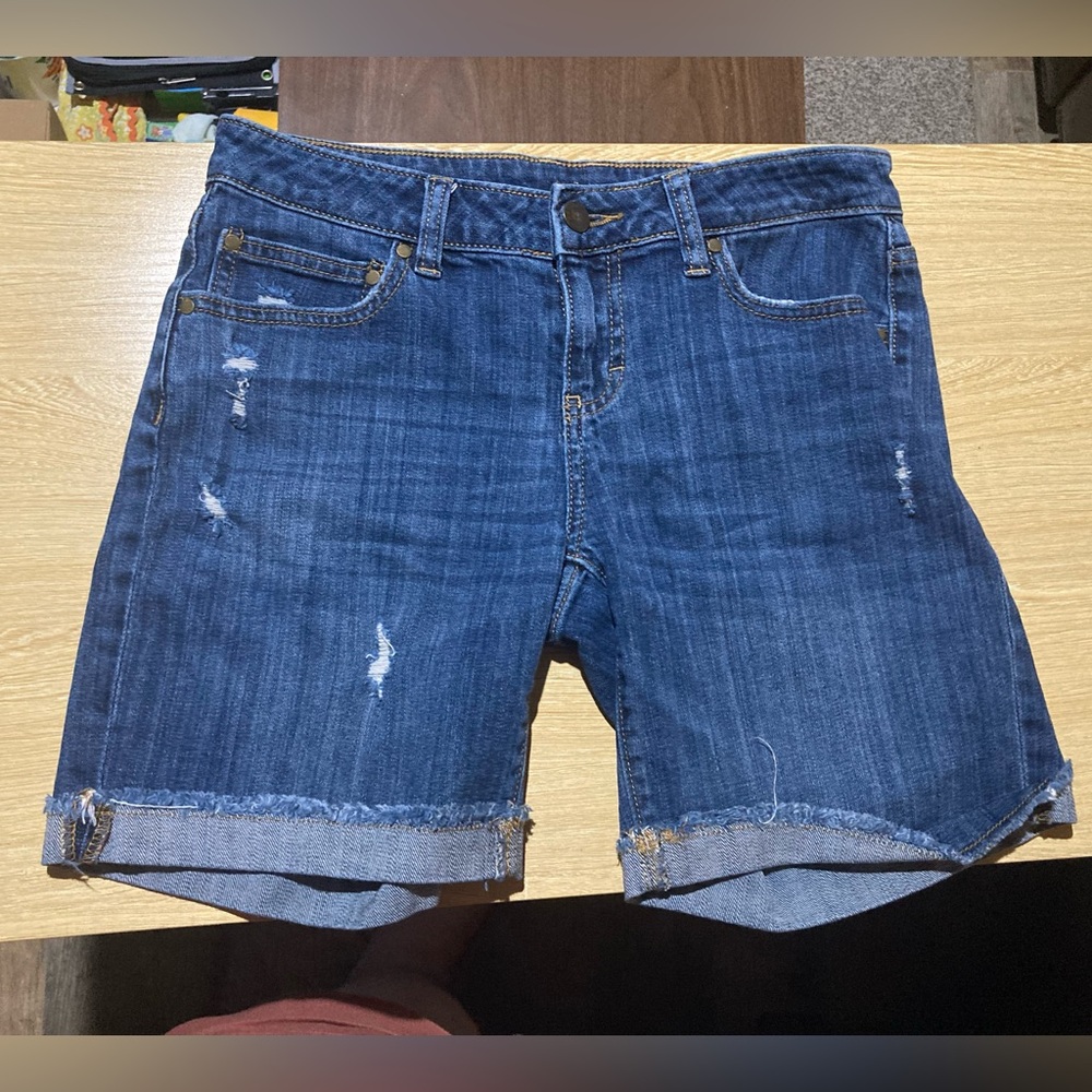Jennifer Lopez Size 0 Distressed Dark Wash Denim/Jean Women’s Shorts